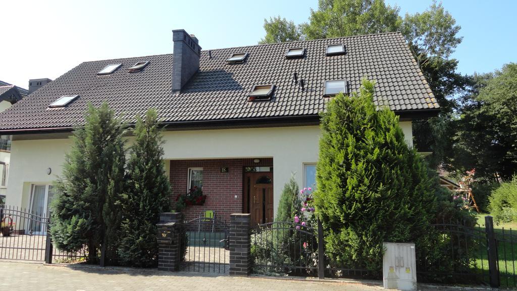 Dom Artusa Ustka Bagian luar foto
